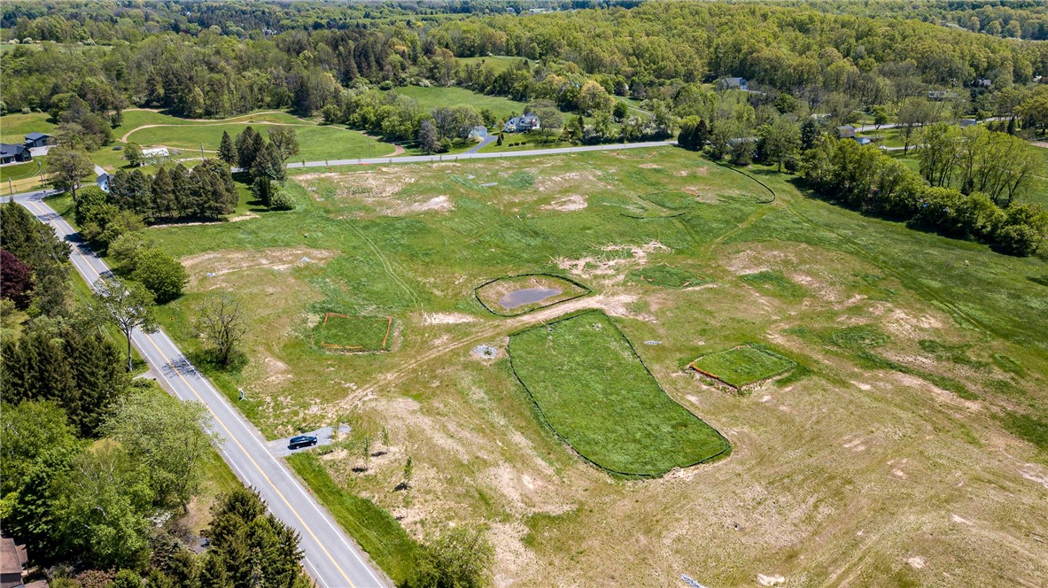 1086 Strong Road, Unit 6 Victor, NY 14564 - Photo 9 of 14