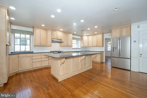 $6,500 | 714 Greythorne Road, Wynnewood, PA 19096