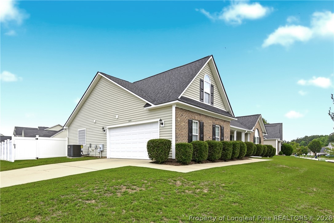 325 Ranier Drive Raeford, NC 28376 - Photo 3 of 50