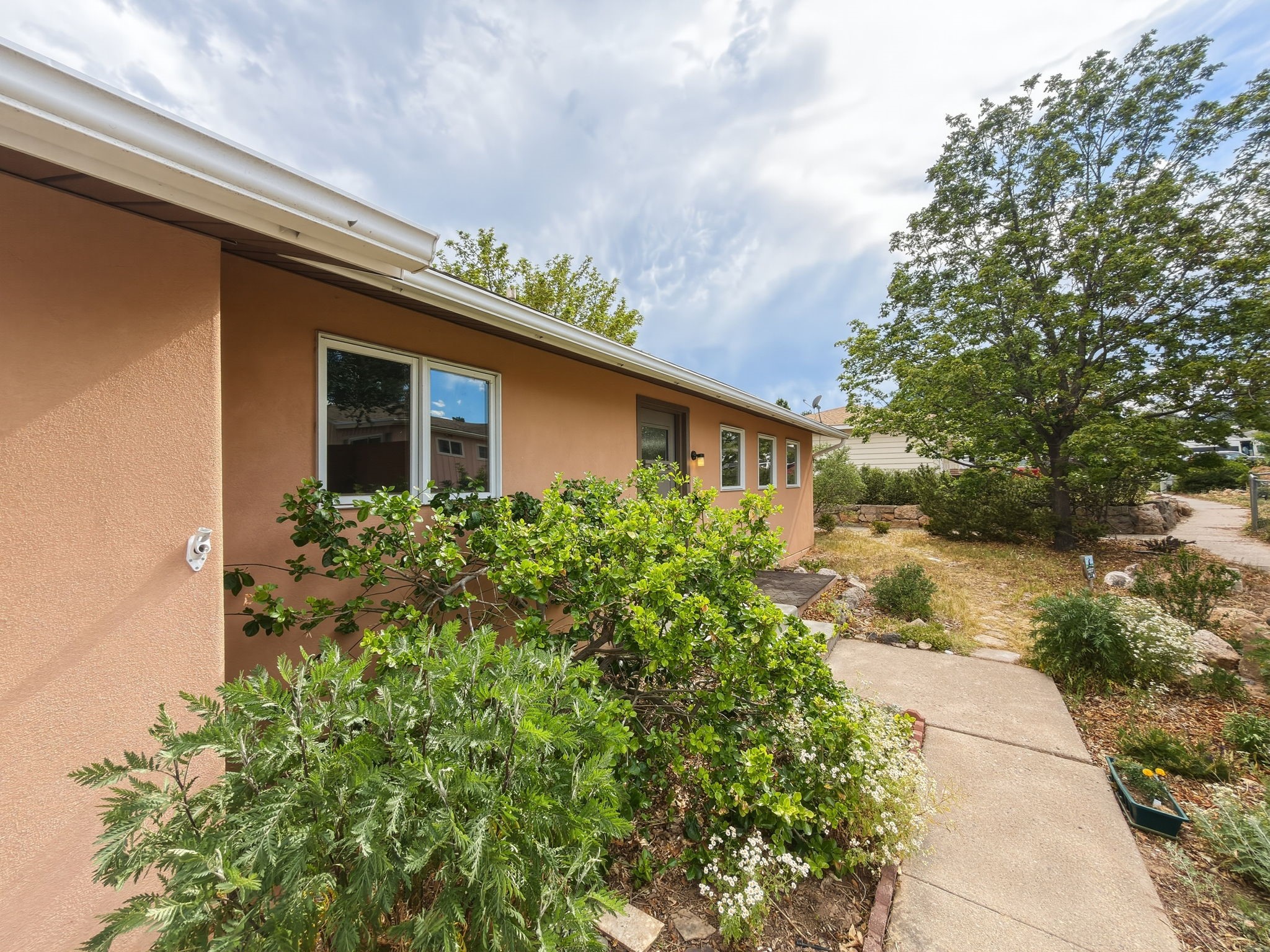 1063 Pinon Loop Los Alamos, NM 87544 - Photo 27 of 45