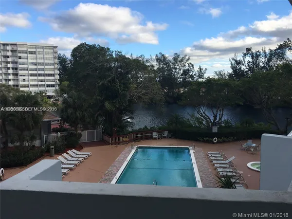$2,200 | 1200 Northeast Miami Gardens Drive, Unit 315W, Miami, FL 33179