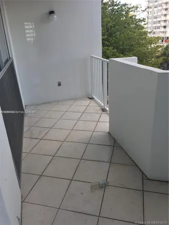 $2,200 | 1200 Northeast Miami Gardens Drive, Unit 315W, Miami, FL 33179