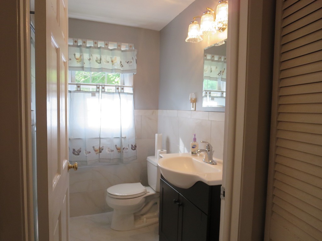 55 Karen Road Framingham, MA 01701 - Photo 7 of 15 Gallery Image 7
