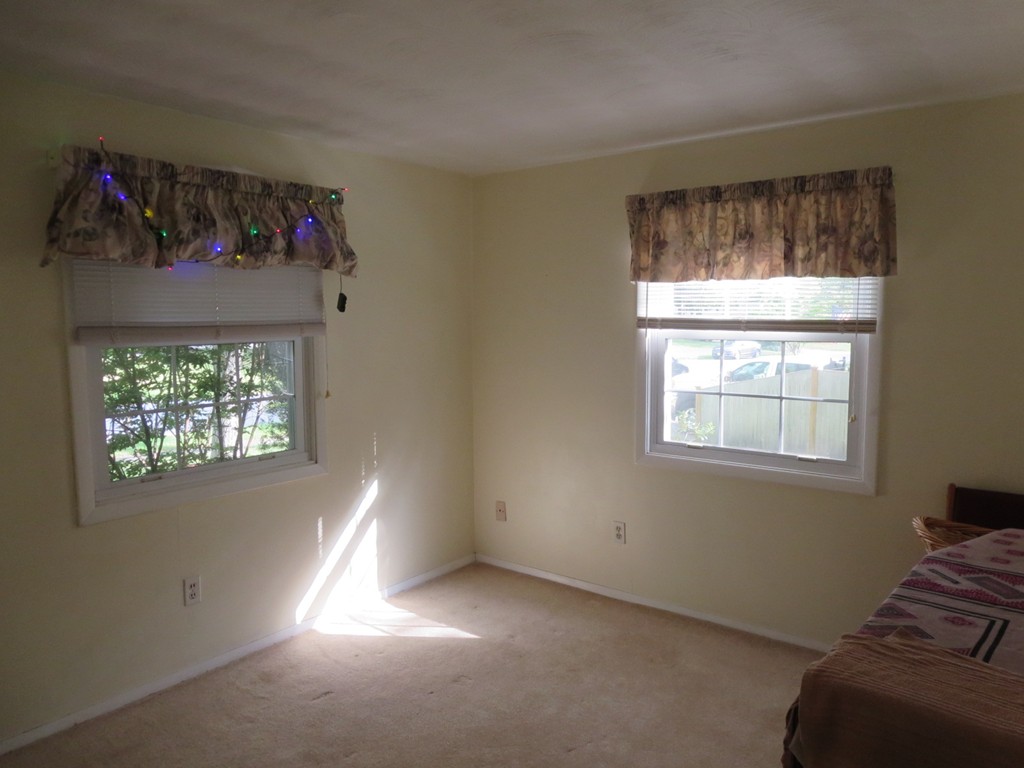 55 Karen Road Framingham, MA 01701 - Photo 9 of 15 Gallery Image 9