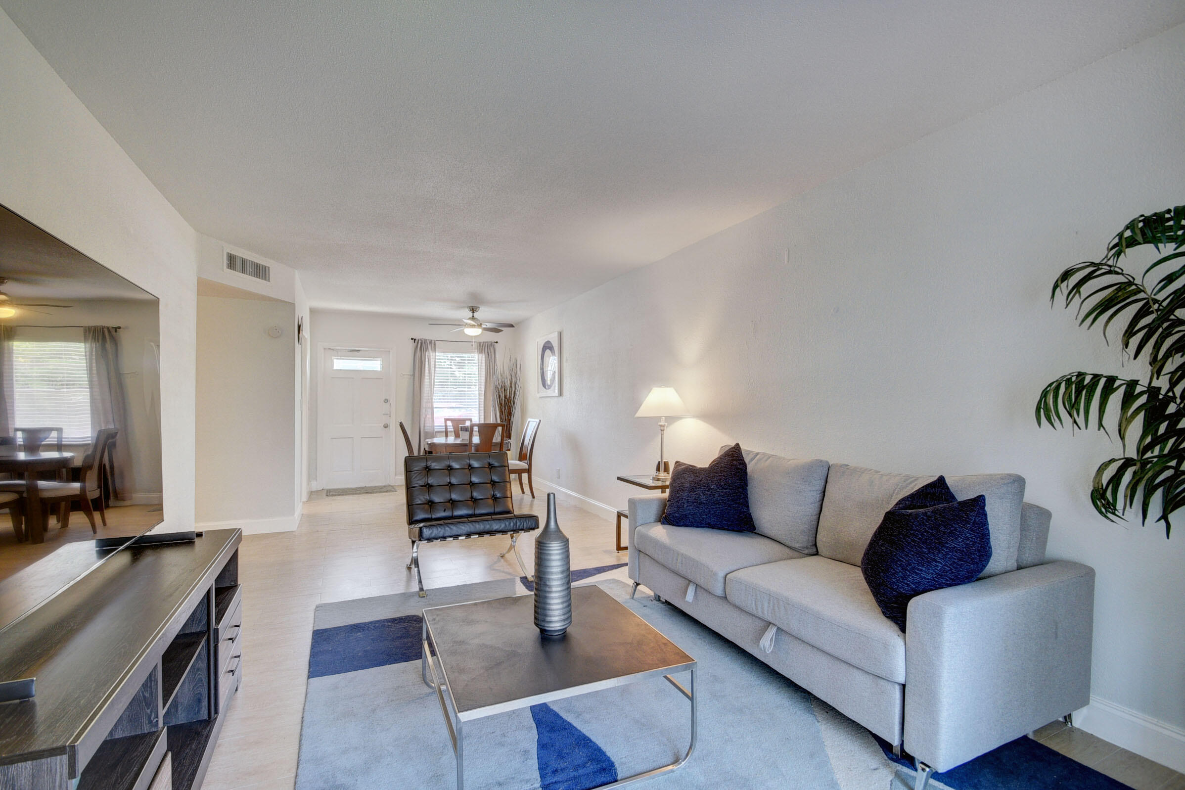 300 Northeast 20th Street, Unit 7090 Boca Raton, FL 33431 - Photo 13 of 22 13_apartment (13)