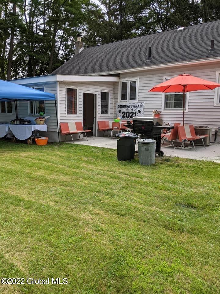 80 Putnam Road Rotterdam, NY 12306 - Photo 4 of 34 6