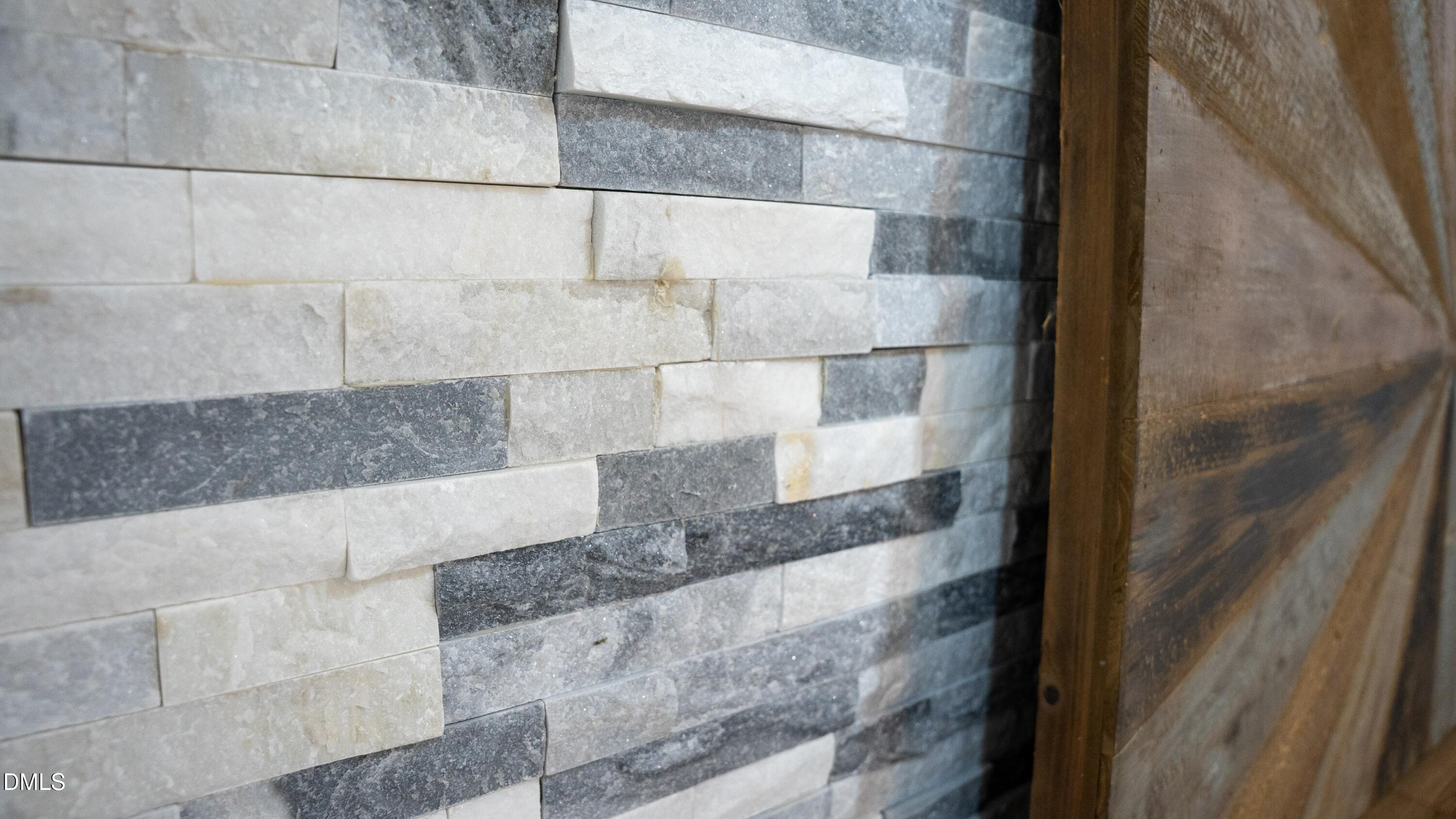 730 NW Boulevard Clinton, NC 28328 - Photo 25 of 68 Natural Stone accent