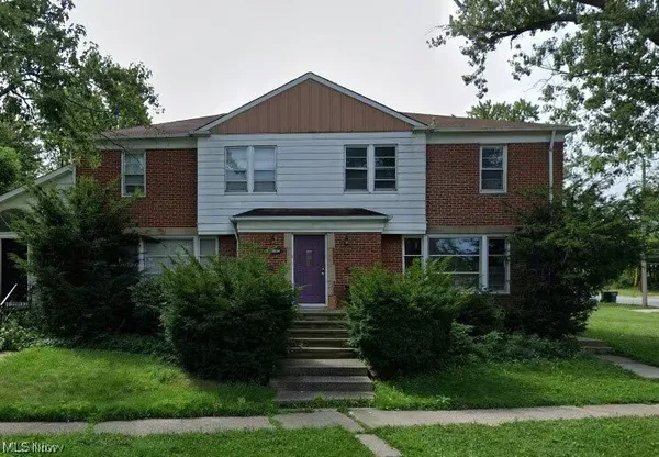$1,600 | 2079 South Green Road, South Euclid, OH 44121