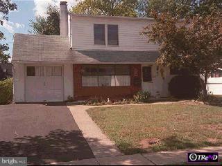 49 Pine Needle Road Levittown, PA 19056 - Photo 1 of 1 Gallery Image 1