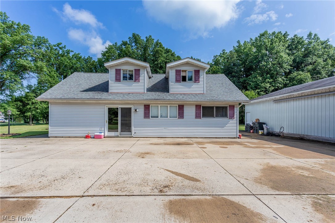 6802 Coen Road Vermilion, OH 44089 - Photo 4 of 35