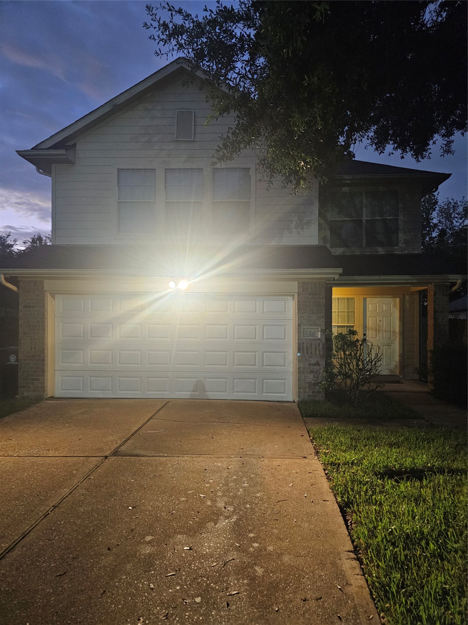 5910 Minor Street Houston, TX 77085 - Photo 2 of 13