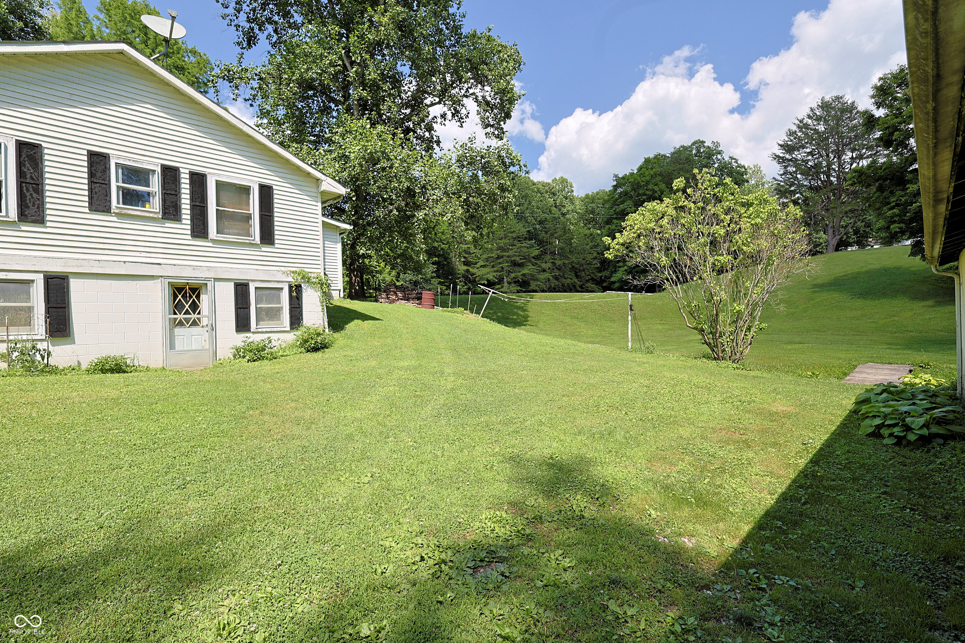 8317 Bean Blossom Road Trafalgar, IN 46181 - Photo 33 of 42