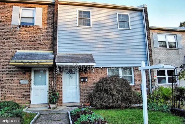 $2,600 | 5107 Bay Road, Bensalem, PA 19020