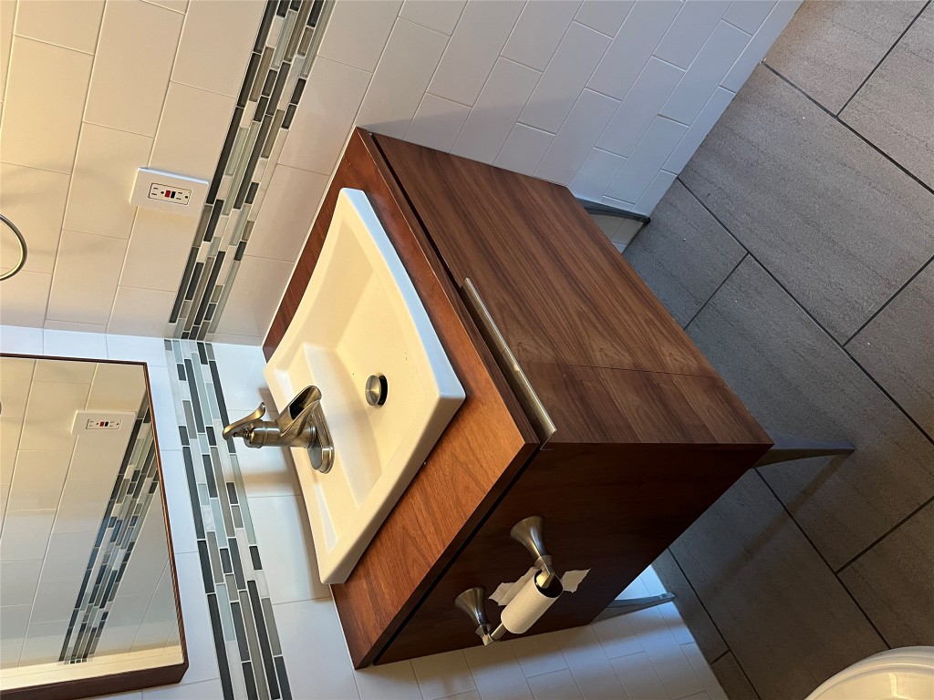 3110 Red River Street, Unit 216 Austin, TX 78705 - Photo 18 of 22 a close up of a sink