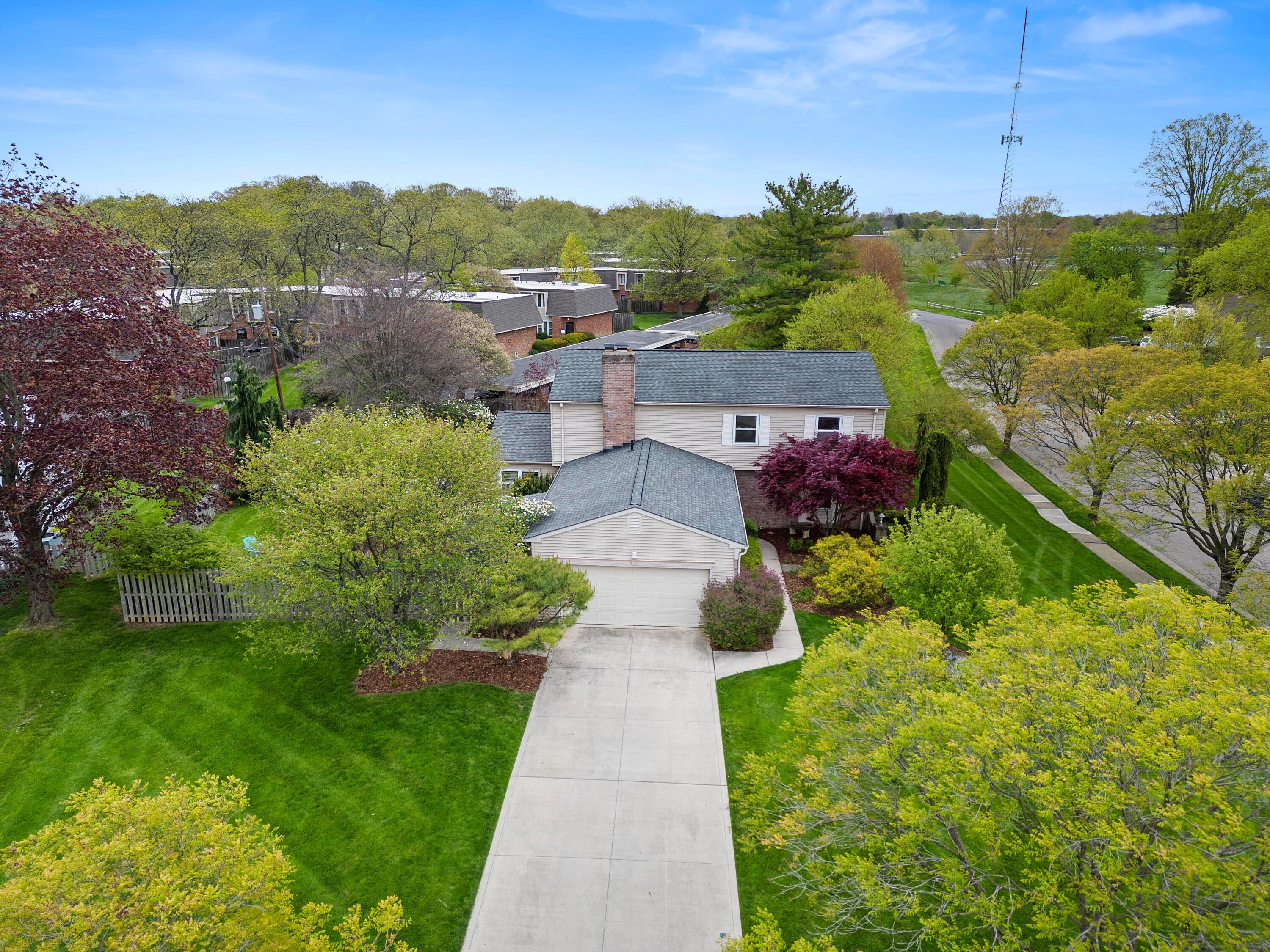 1650 Oak Hill Road Columbus, OH 43220 - Photo 66 of 67 Aerial View