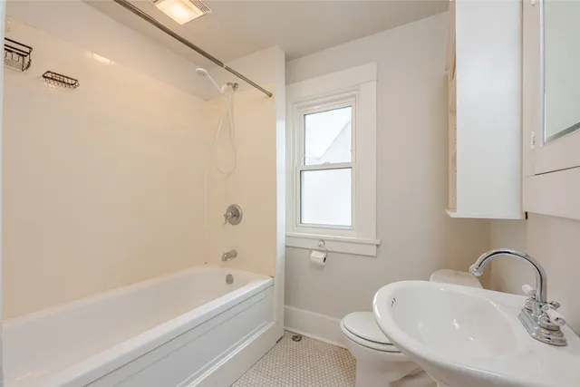 $1,850 | 81 Van Bergh Avenue, Rochester, NY 14610