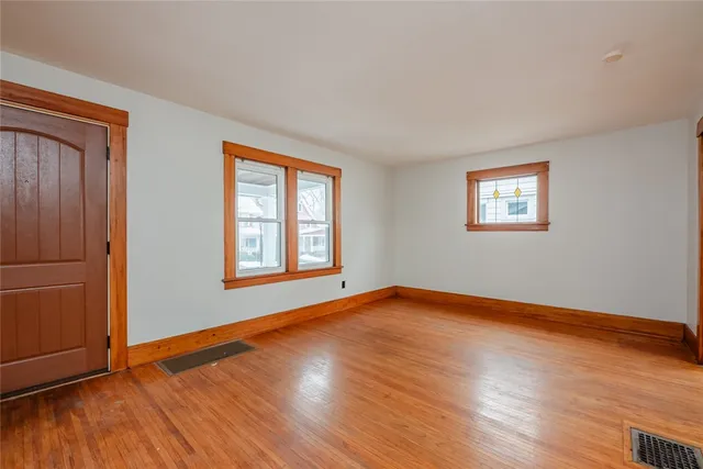 $1,850 | 81 Van Bergh Avenue, Rochester, NY 14610