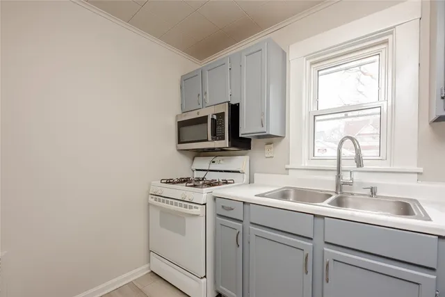 $1,850 | 81 Van Bergh Avenue, Rochester, NY 14610