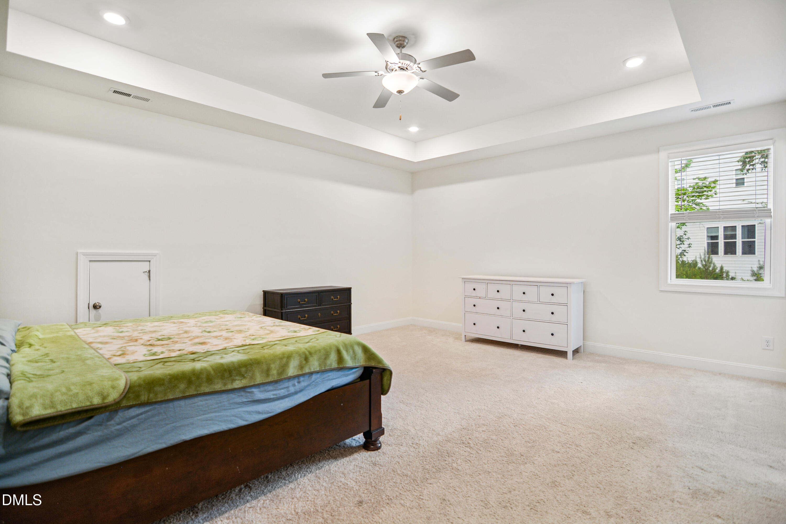 1529 Meadows Bank Way Raleigh, NC 27603 - Photo 23 of 37 27
