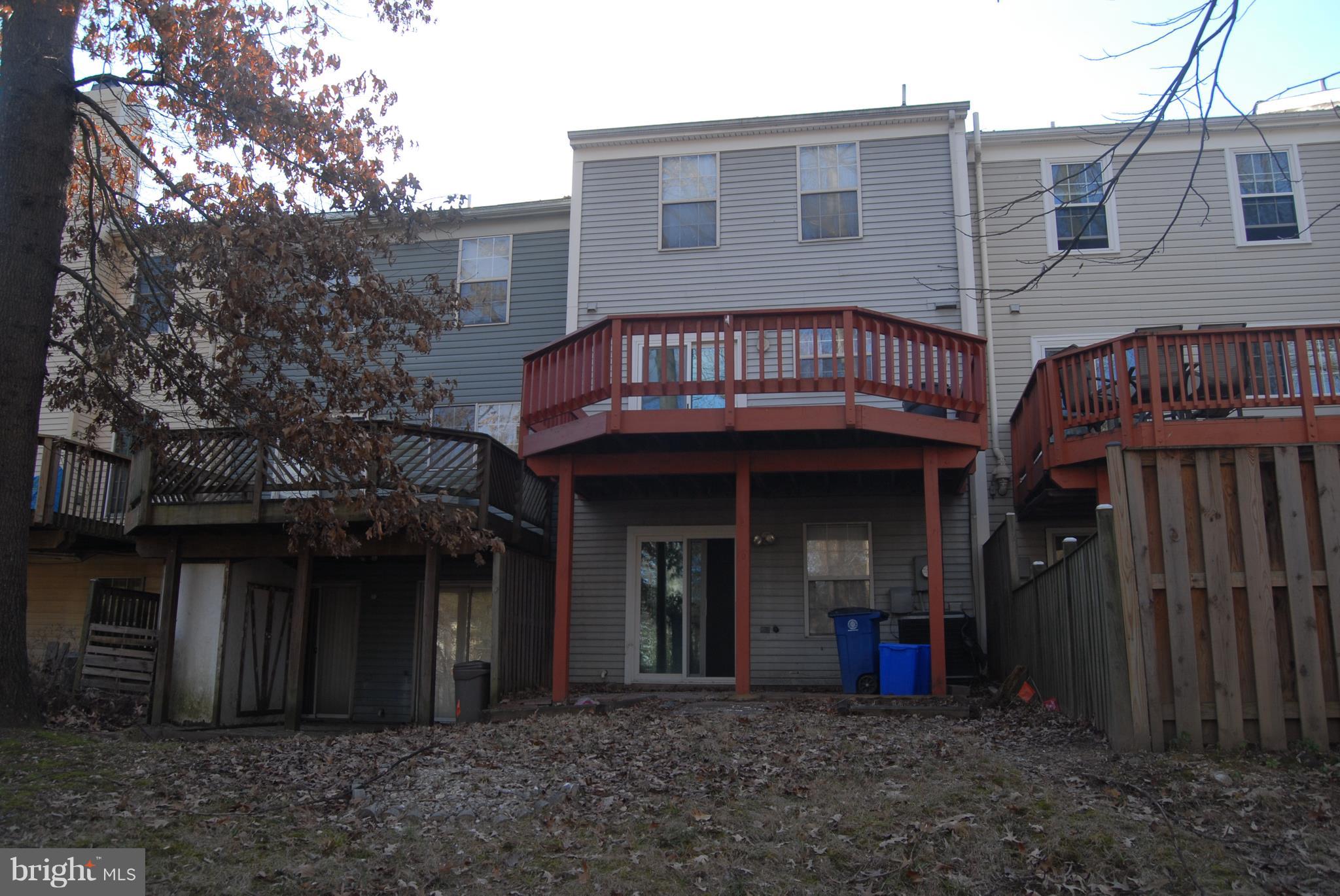 2343 London Bridge Drive Silver Spring, MD 20906 - Photo 27 of 28 Exterior rear
