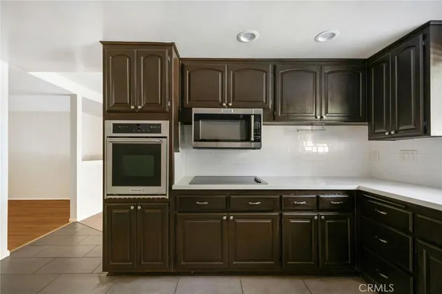 $1,199,000 | 1609 Catalina Avenue, Santa Ana, CA 92705