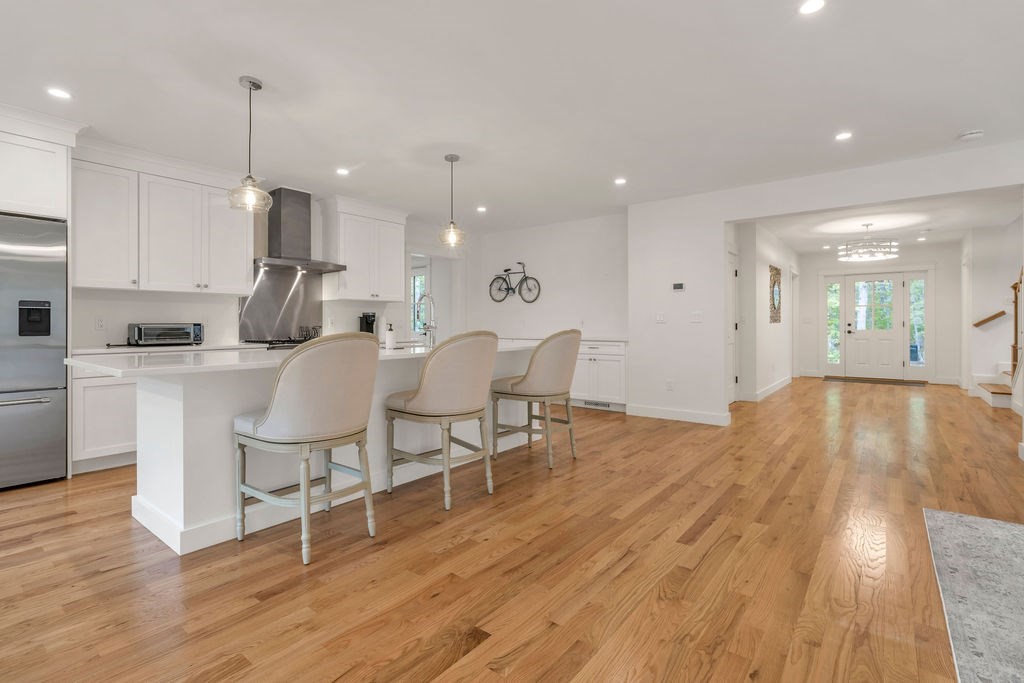 28 Grovedale Road Oak Bluffs, MA 02557 - Photo 11 of 40