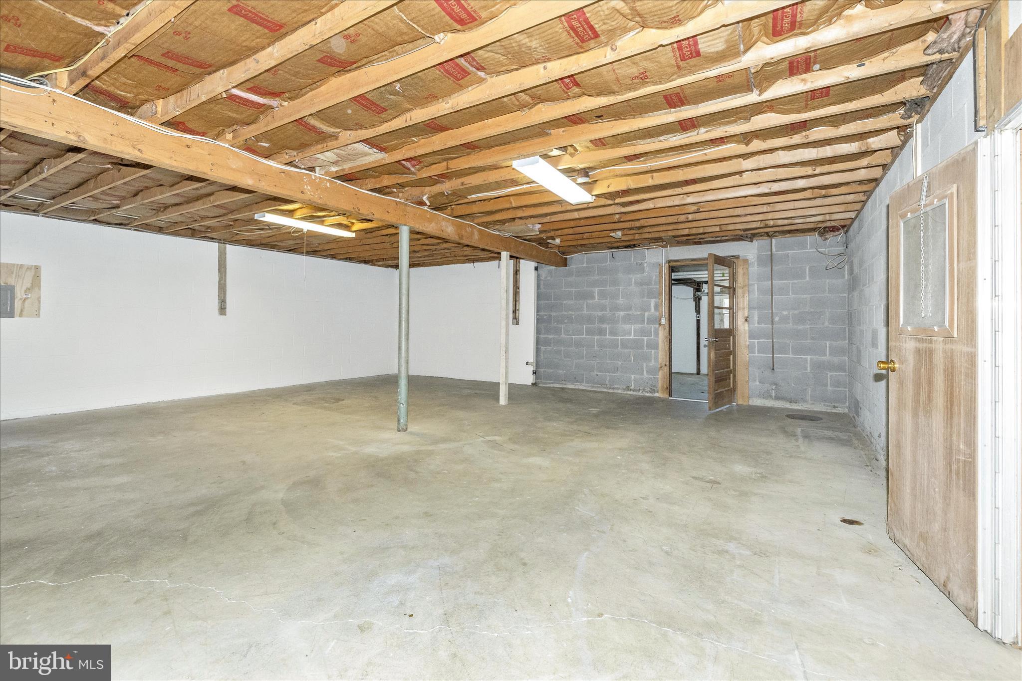 2640 Jefferson Pike Jefferson, MD 21755 - Photo 34 of 63 a view of a room with an empty space