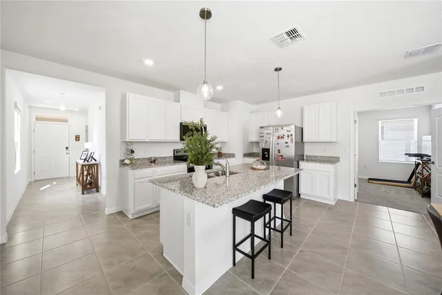 $370,000 | 7104 Cattle Egret Drive, Harmony, FL 34773