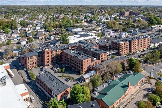 $3,080 | 411 Valley Street, Unit 41133, Providence, RI 02908