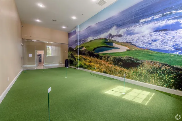 $3,080 | 411 Valley Street, Unit 41133, Providence, RI 02908