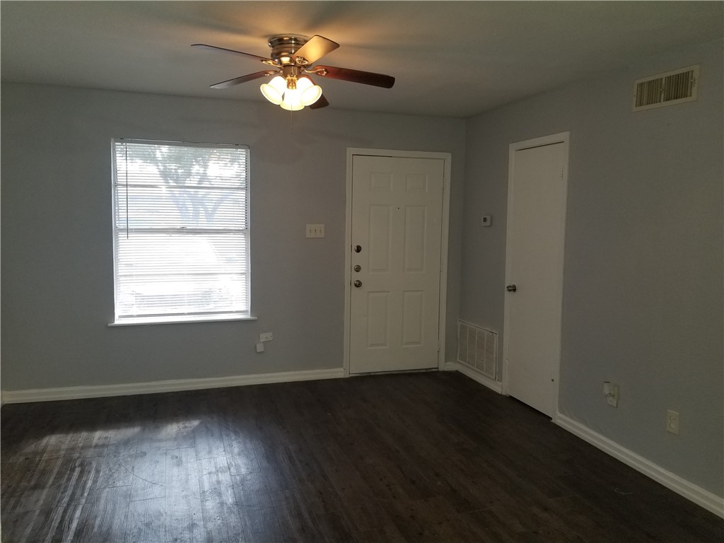 2026 Waldron Road Corpus Christi, TX 78418 - Photo 3 of 11
