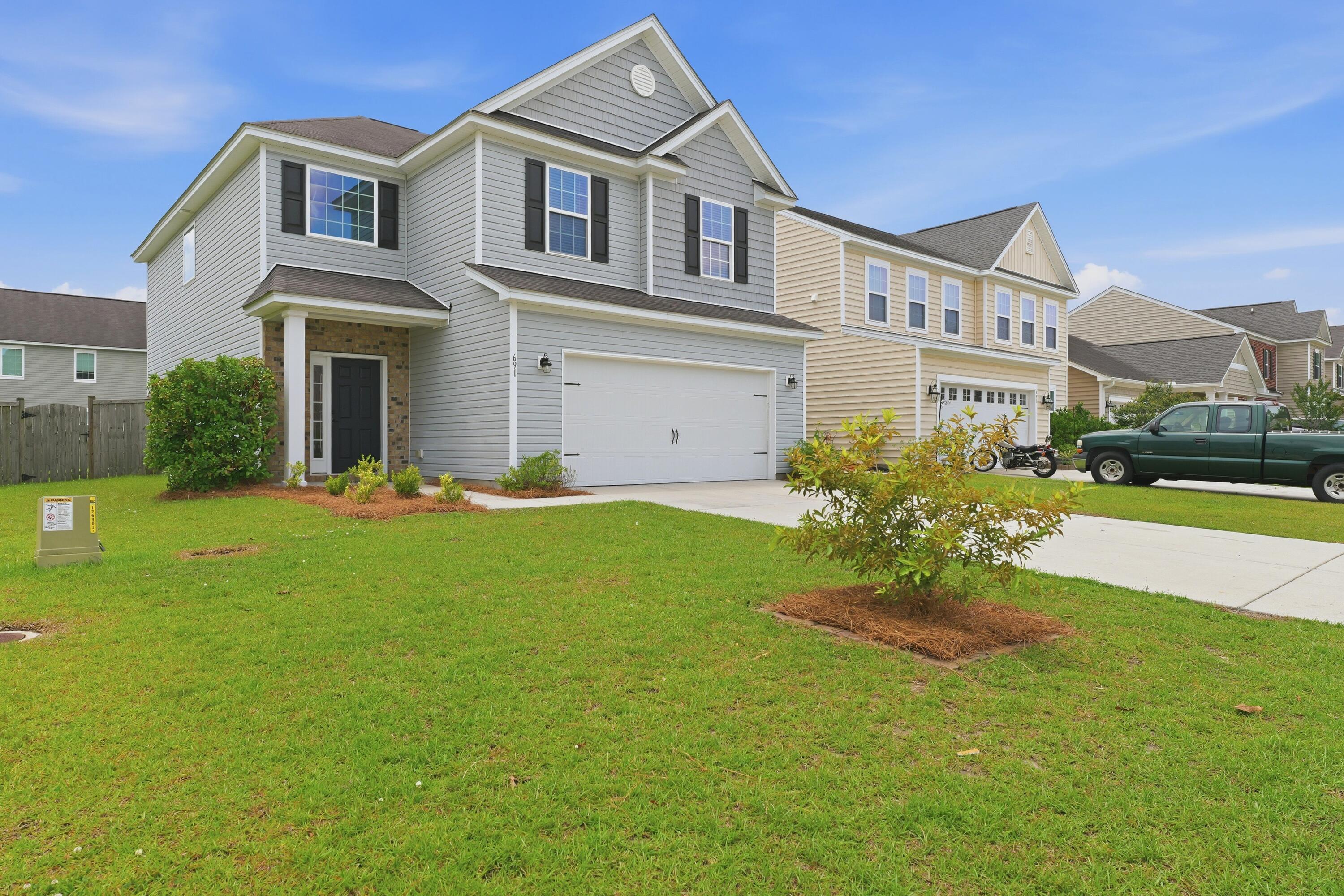691 Silver Moss Drive Moncks Corner, SC 29461 - Photo 4 of 31