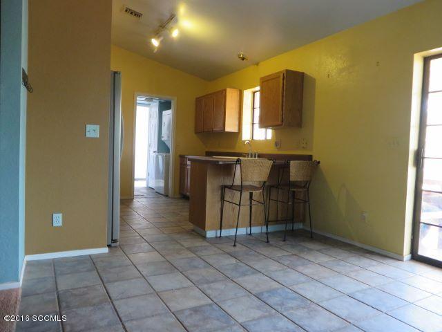 193 Calle Tiburon Rio Rico, AZ 85648 - Photo 11 of 34 Gallery Image 11