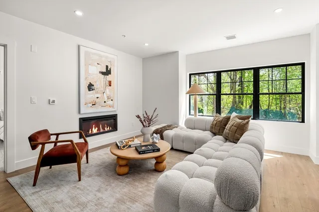 $782,900 | 20 Audubon Way, Unit 303, Canton, MA 02021