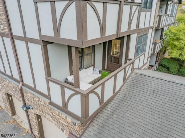 $479,900 | 19 Heritage Drive, Chatham, NJ 07928