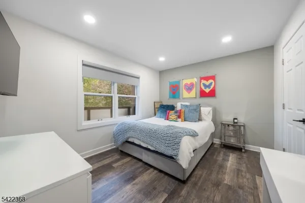 $479,900 | 19 Heritage Drive, Chatham, NJ 07928