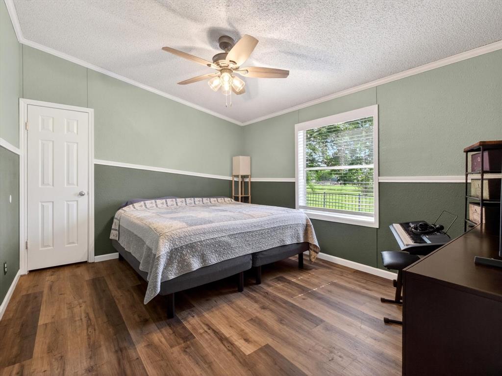 13051 Cherokee Road Sanger, TX 76266 - Photo 12 of 40
