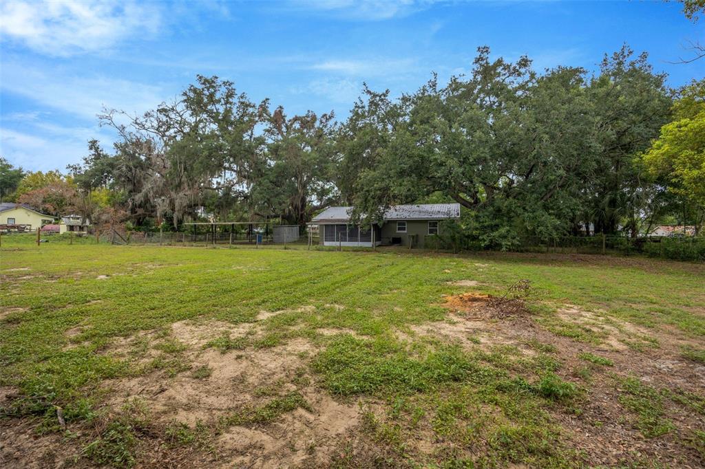 308 South Kingsway Road Seffner, FL 33584 - Photo 30 of 31