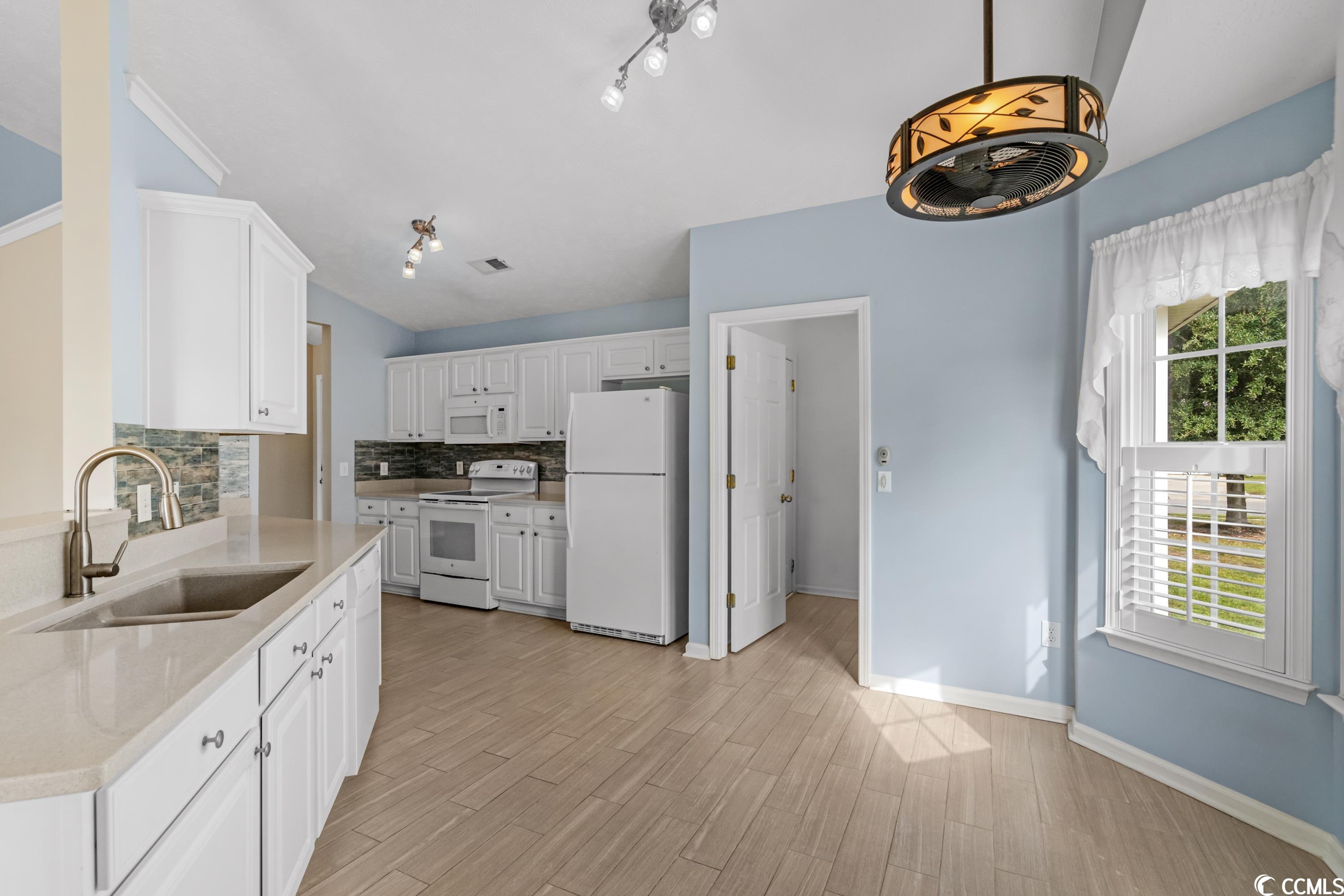 4516 East Walkerton Road Myrtle Beach, SC 29579 - Photo 4 of 39 Gallery Image 4