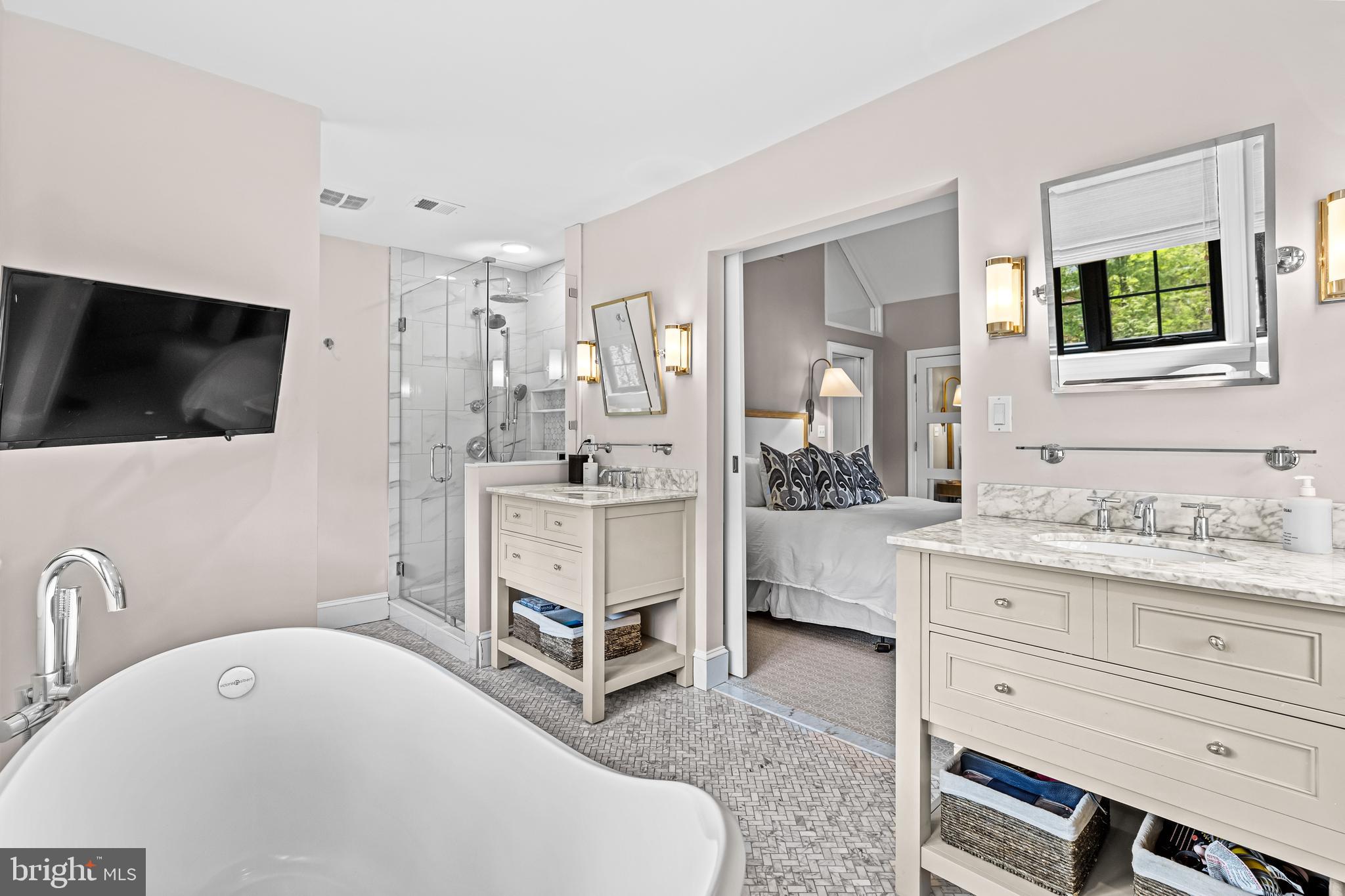 1846 Circle Road Baltimore, MD 21204 - Photo 36 of 62 a bathroom with a sink a mirror and a bathtub