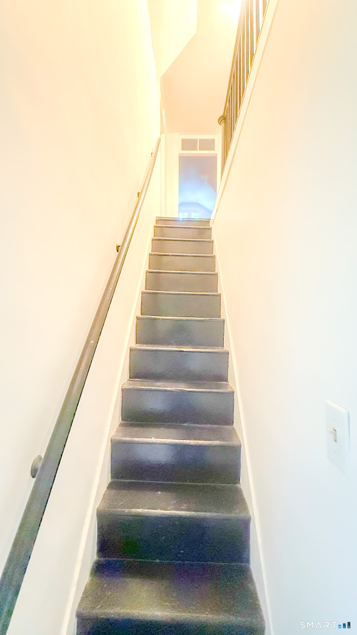 34 Hamilton Avenue Watertown, CT 06795 - Photo 4 of 17 a view of entryway