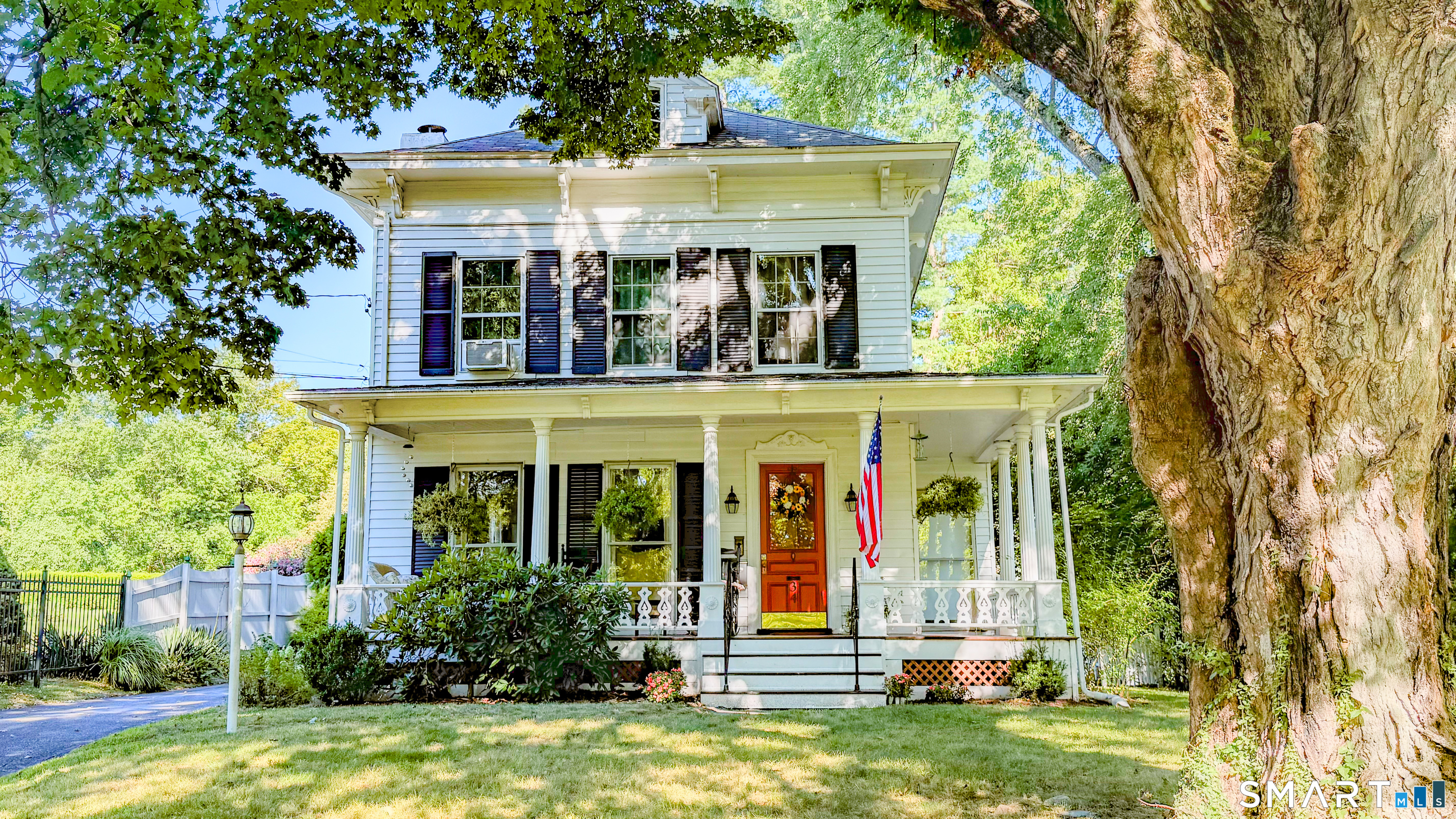 34 Hamilton Avenue Watertown, CT 06795 - Photo 6 of 17 front view of house with a yard