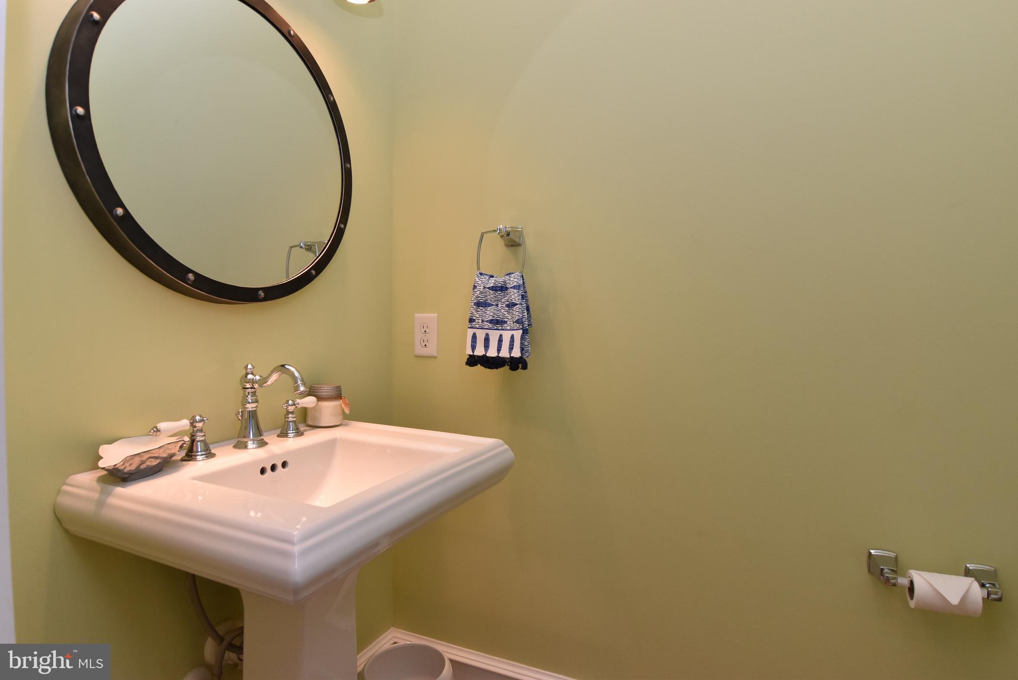 35566 Peregrine Road Lewes, DE 19958 - Photo 14 of 78 DOWNSTAIRS POWDER ROOM NEAR GARAGE