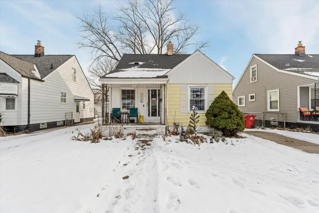 $150,000 | 23728 Normandy Avenue, Eastpointe, MI 48021