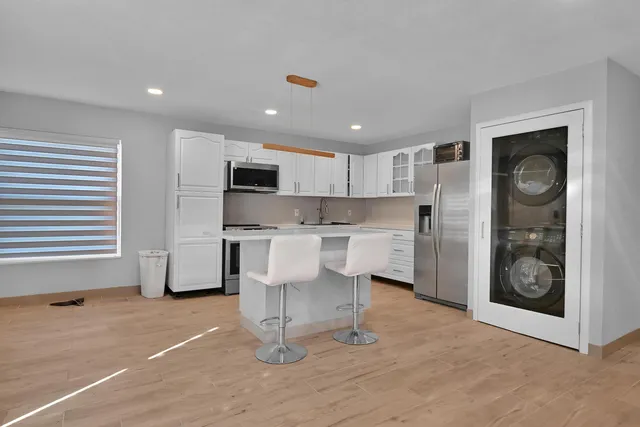 $2,000 | 6385 86th Lane, Vero Beach, FL 32967