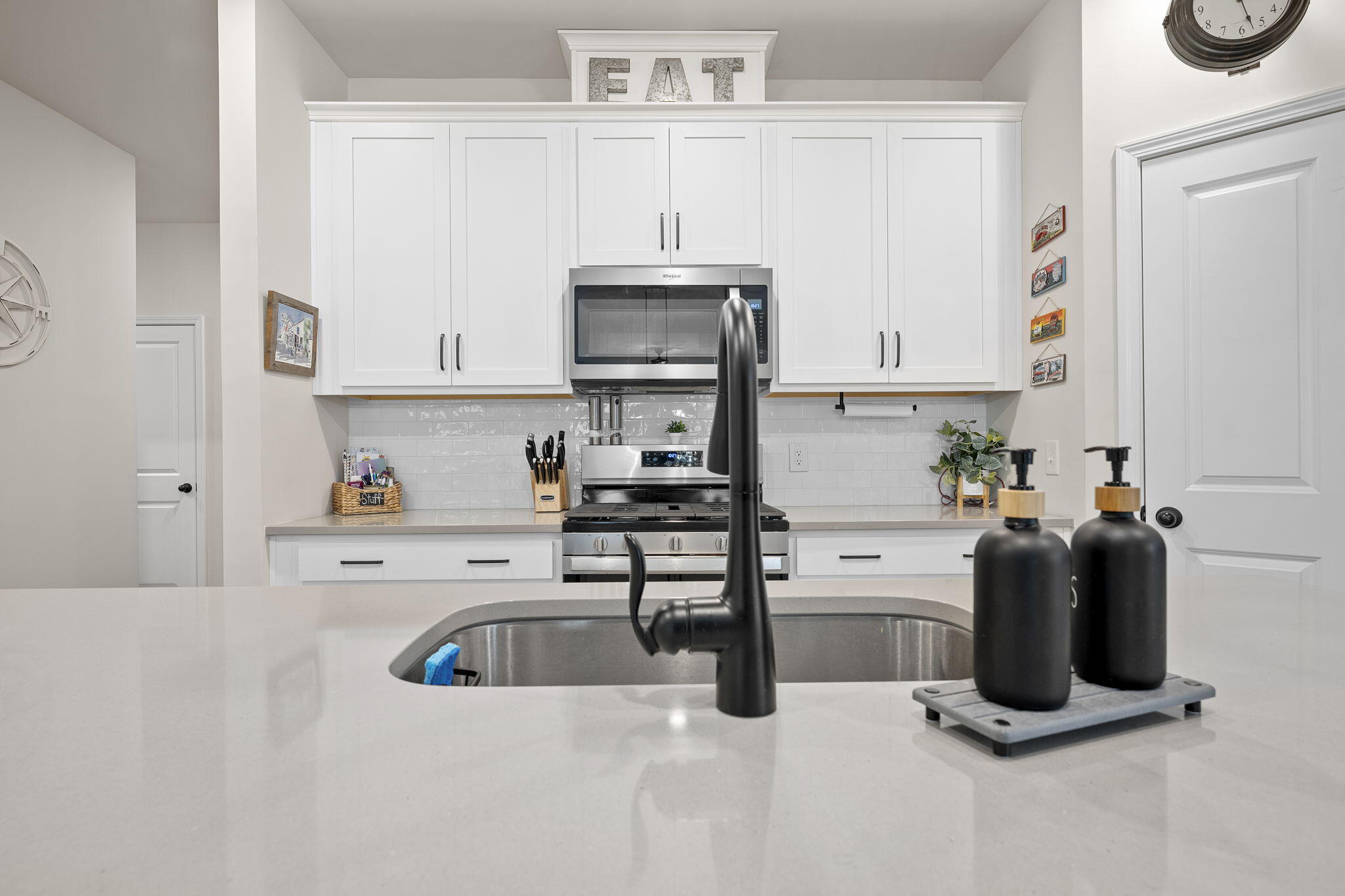 4318 Harmony Creek Road Summerville, SC 29485 - Photo 15 of 35 30-web-or-mls-P1079301