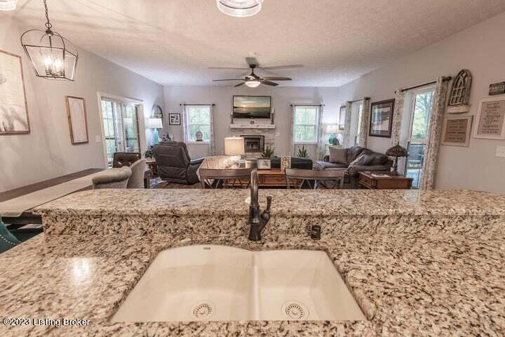 1261 Hickory Grove Road Lawrenceburg, KY 40342 - Photo 16 of 79 16