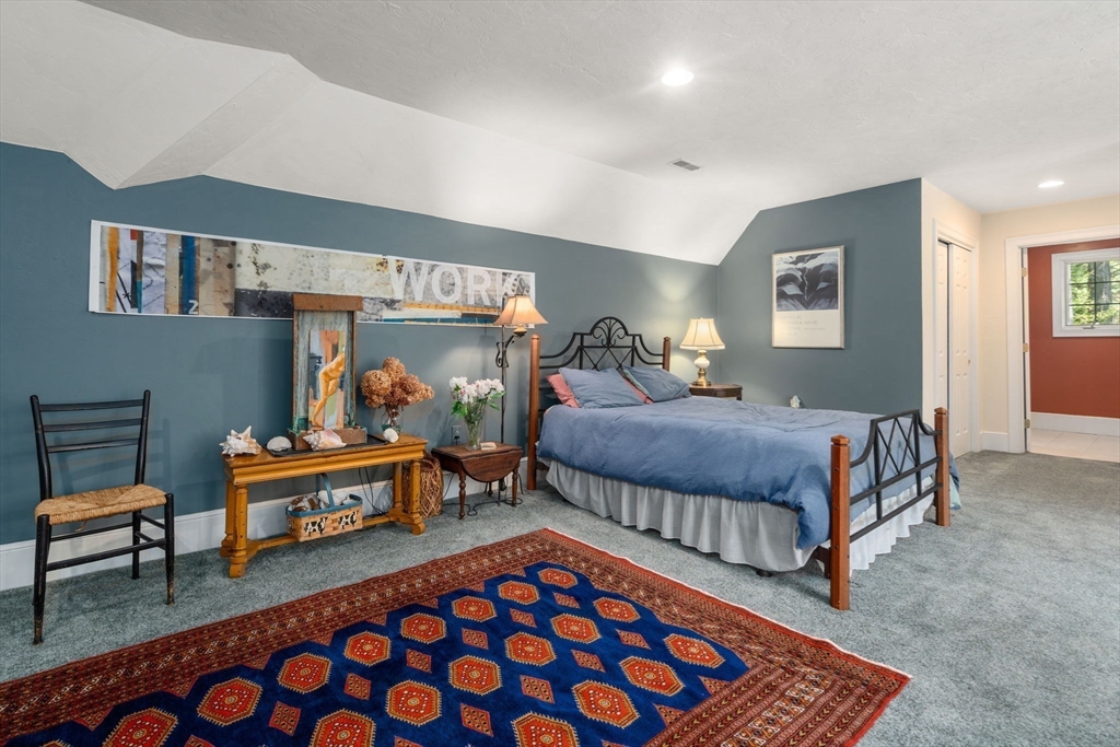 69 Nixon Road Framingham, MA 01701 - Photo 16 of 23