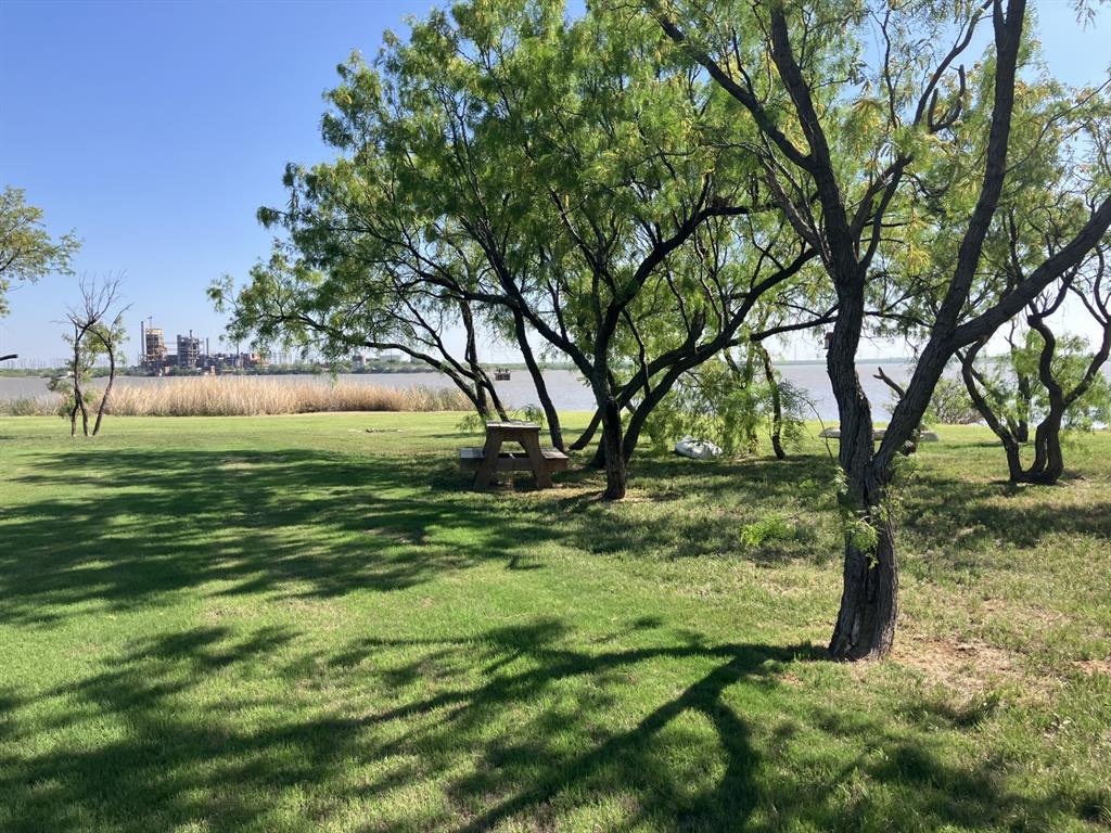 698 Blue Cat Boulevard Haskell, TX 79521 - Photo 5 of 38