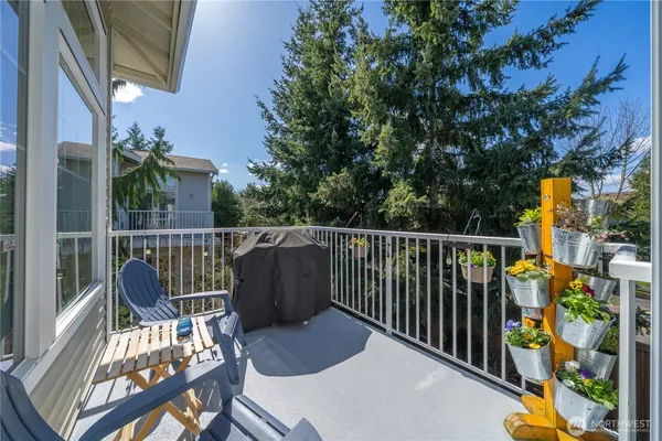 $425,000 | 6443 Hazel Avenue Southeast, Unit B5, Auburn, WA 98092